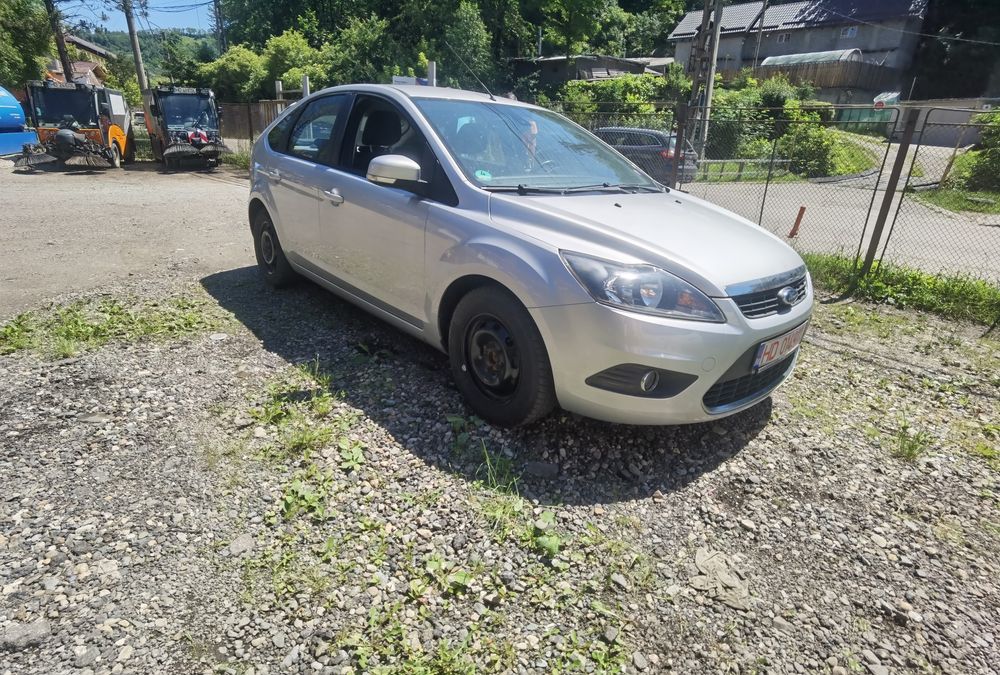 FORD Focus 2010 — imagine 5