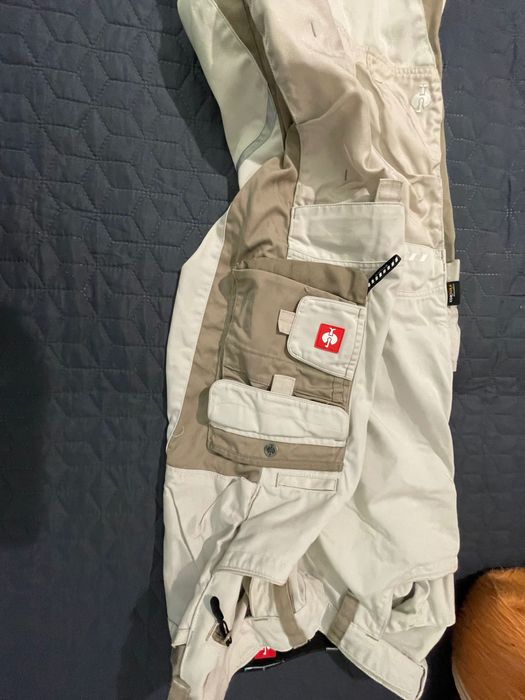 Чисто нов работен панталон Strauss