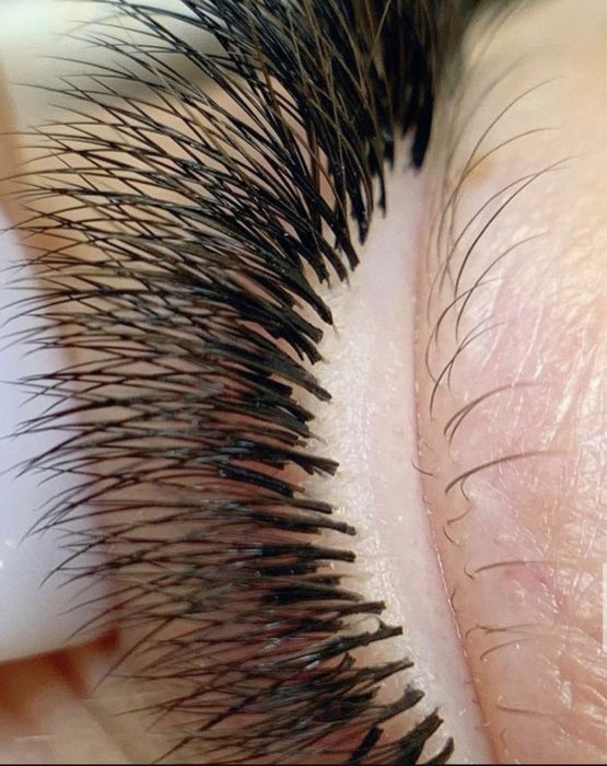 Наращивание ресниц