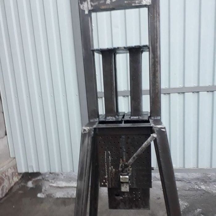 Пресс для брикетов