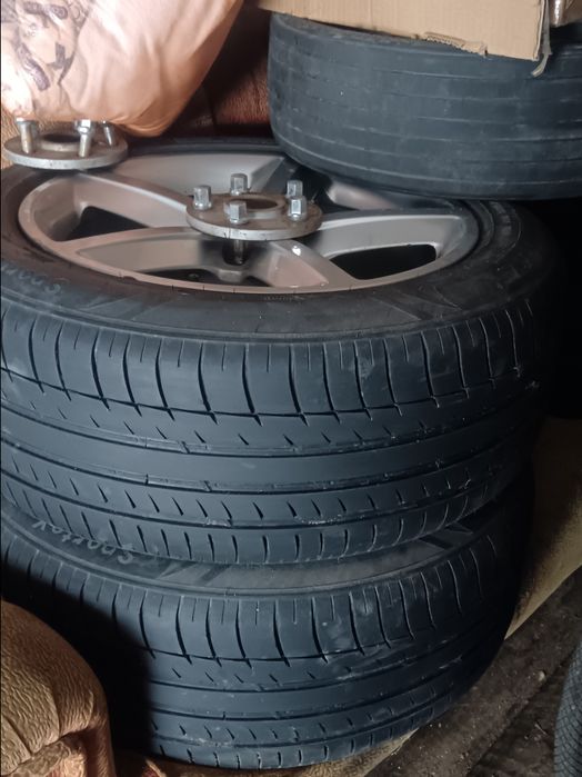 Автошины б/у. Лет.