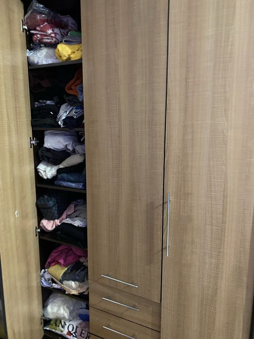 Шкаф в хорошем состоянии