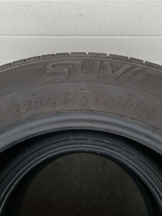 Всесезонни гуми 2 броя KORMURAN Suv 225 65 R17 дот 1522