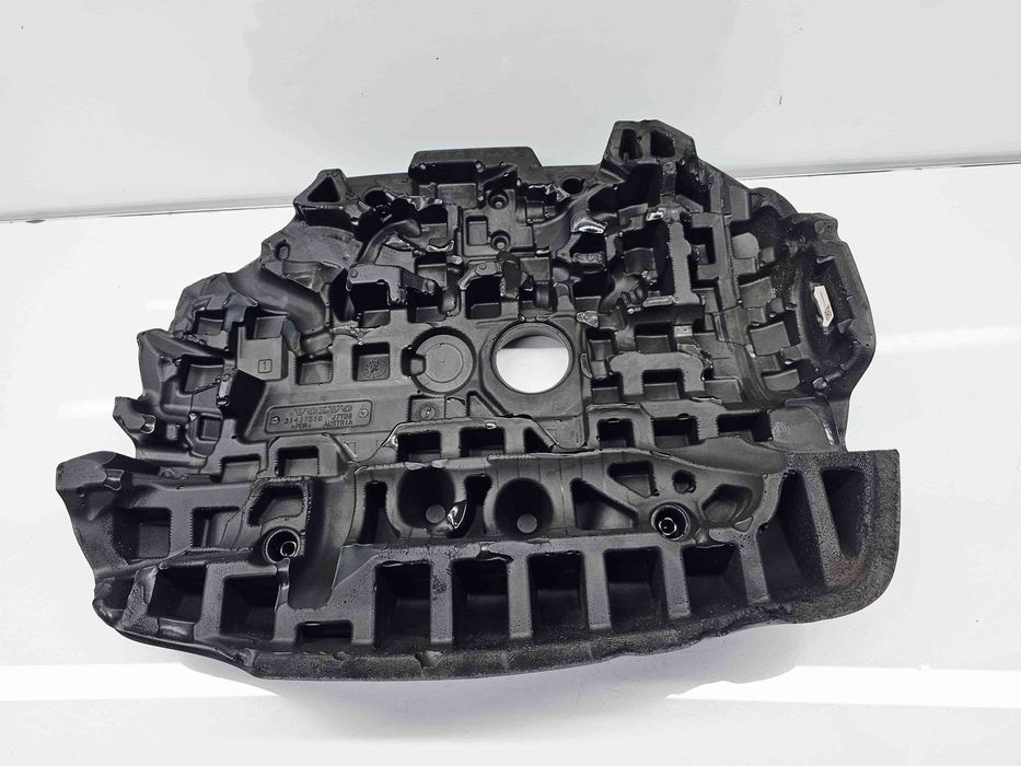 Capac motor  Volvo V60 [Fabr 2010-2018] 31437510 2.0 Benz B4204T 90KW