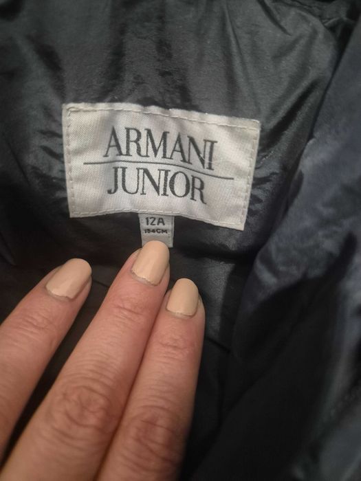 Яке Armani Junior