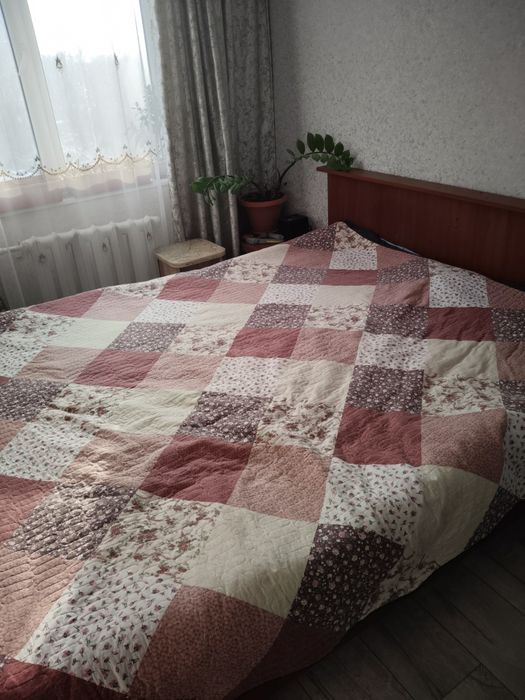 Продам кровать в спальню