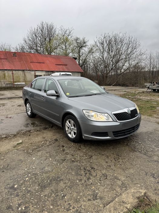 SKODA Octavia 2012 — imagine 2