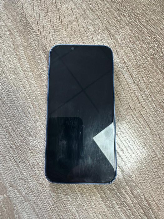 Продаю айфон 13 в отличном состояние