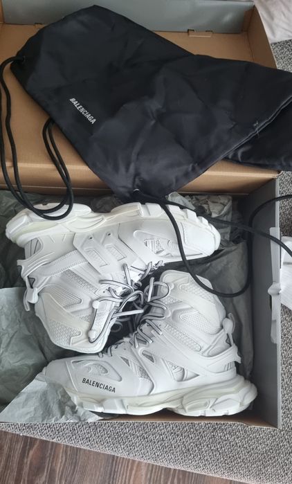 Balenciaga Track