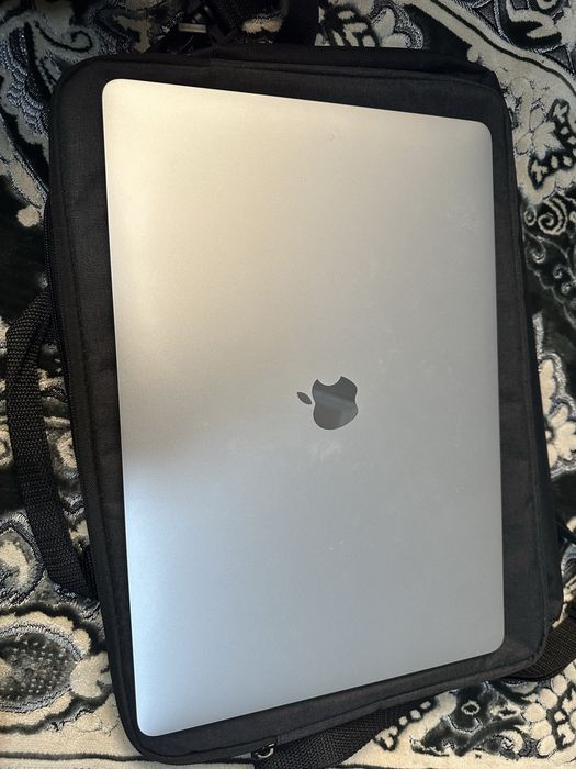 MacBook pro 15-inch 2017