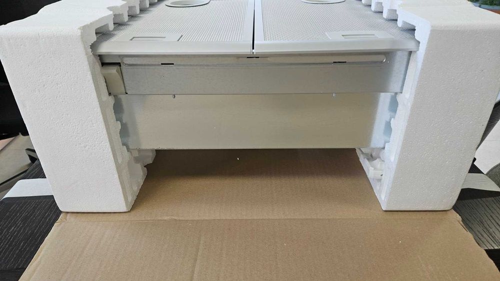 Аспиратор за пълно вграждане 53 cm Сребрист металик BOSCH mod.DHL555BL