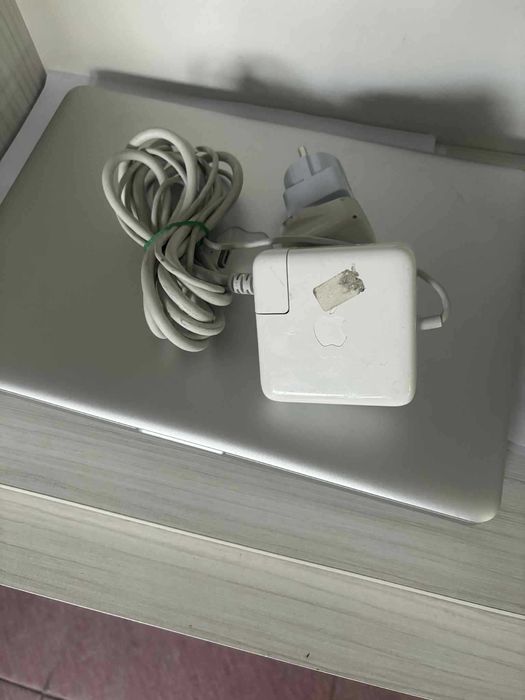 MacBook Pro 13” (Mid 2012) – i5, 8GB RAM, 256GB SSD