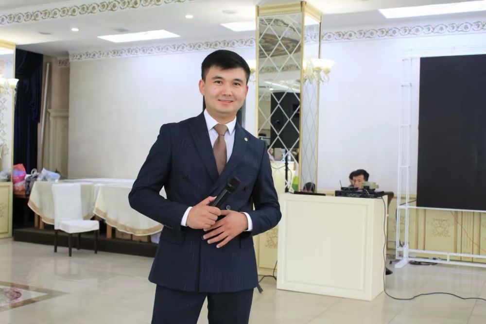 Тамада Асаба Шоумэн