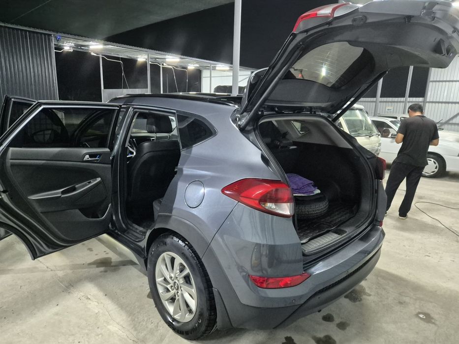 Hyundai tucson 2017 yili holati ideal