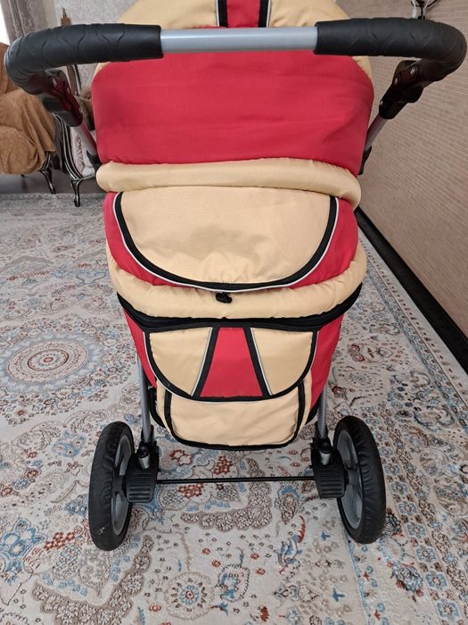 Продам детскую коляску