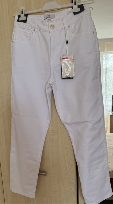 Дамски бели дънки Fracomina