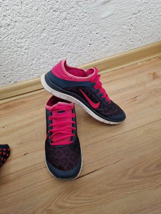 Papuci Nike mărimea 38