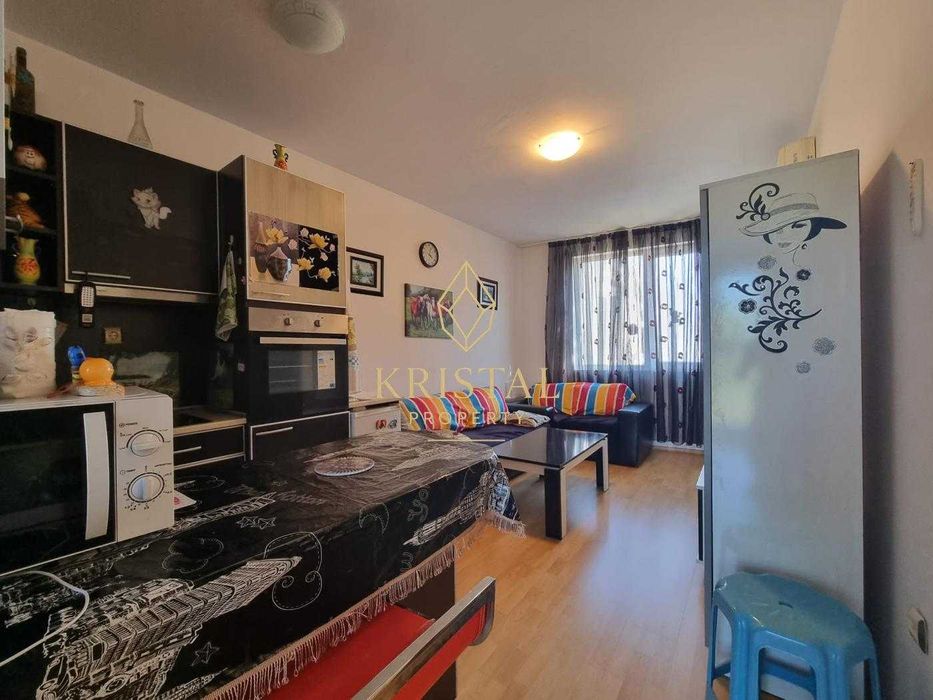 Продава се Тристаен апартамент в к.к. Слънчев бряг - 62 кв.м за 1170 €/кв.м - Снимка #2