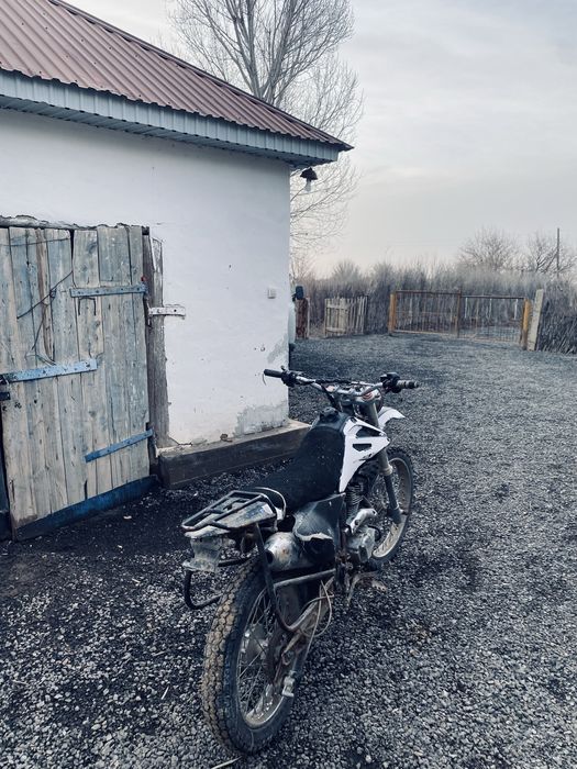 Мотоцикл 250 куб