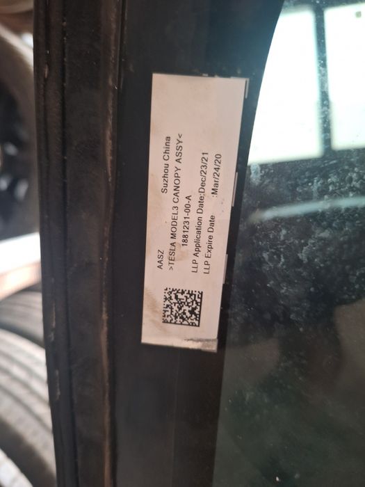 Предно панорамно стъкло Tesla Model 3 Highland  / Тесла Модел 3 2024г.