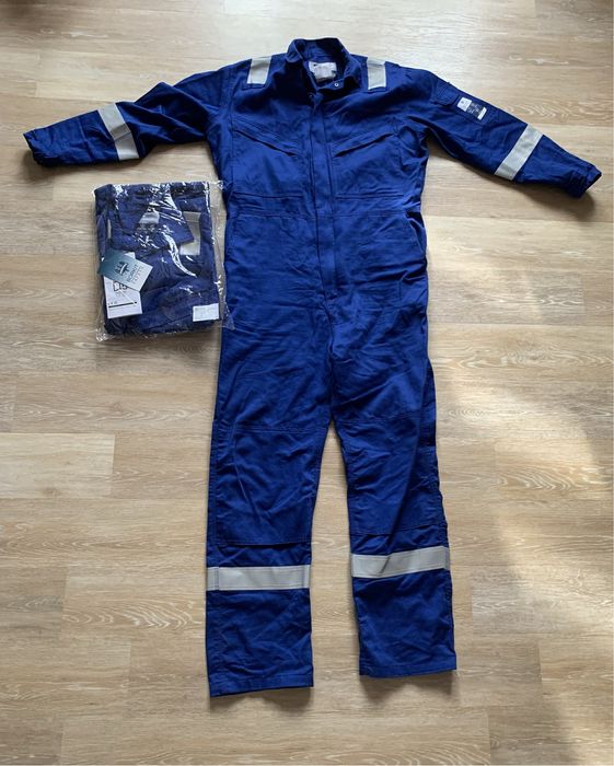 Спецодежда, летний комбинезон.