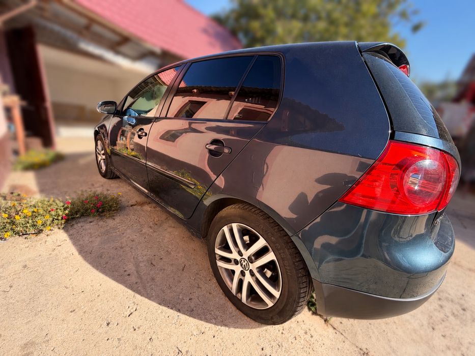 VOLKSWAGEN Golf 2006 — imagine 7