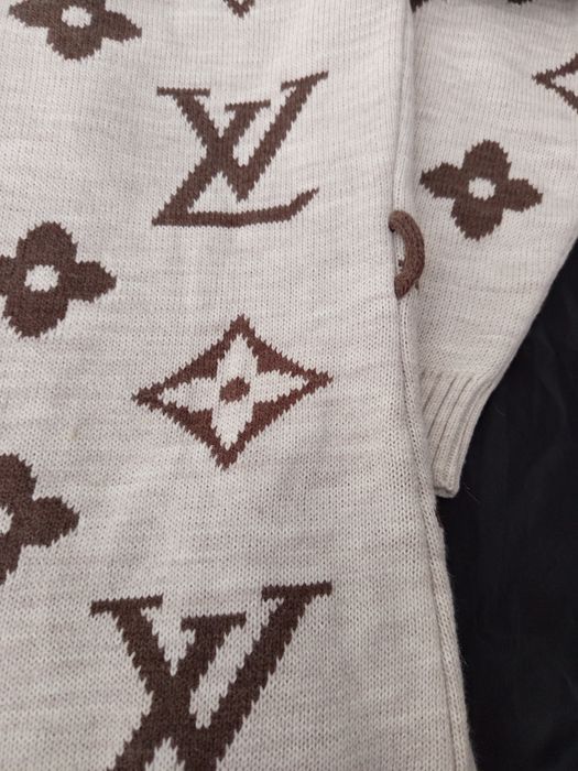 Pulover lung LV dama