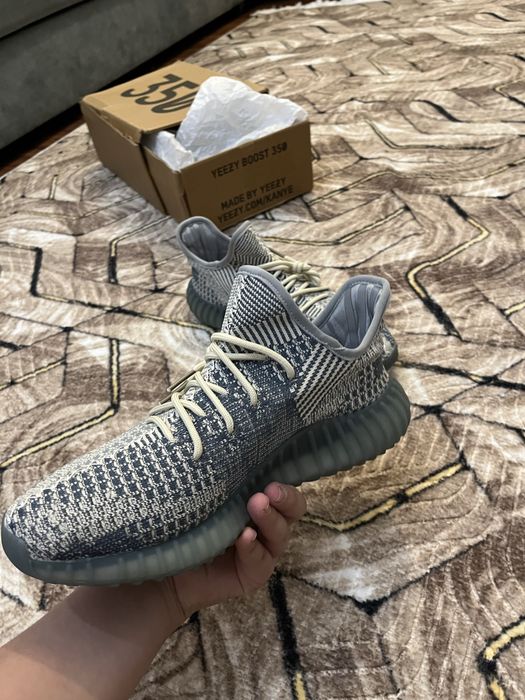 yeezy 350 ash blue