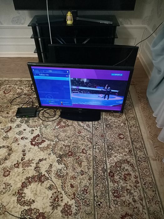 Телевизор Haier диагональ 80 см