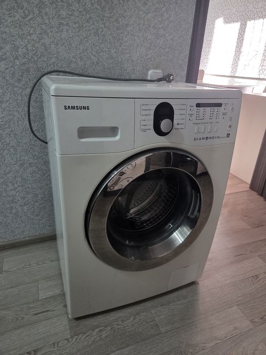 Продам стиральную машину