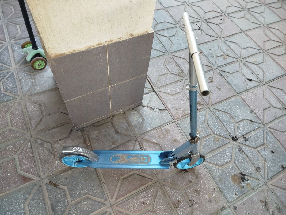 Самокат двухколёсный