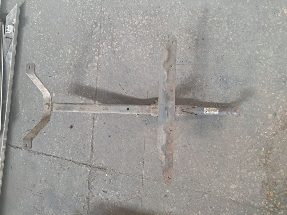 Фаркоп на легковое авто