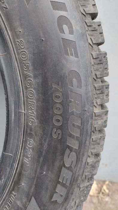 Продам зимнюю резину