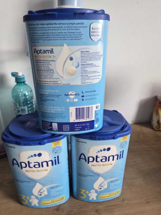 Vand 3 buc Aptamil 3+