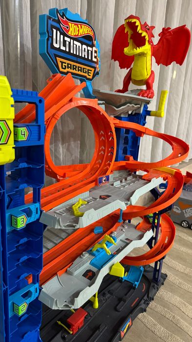 Игровой набор hot wheels