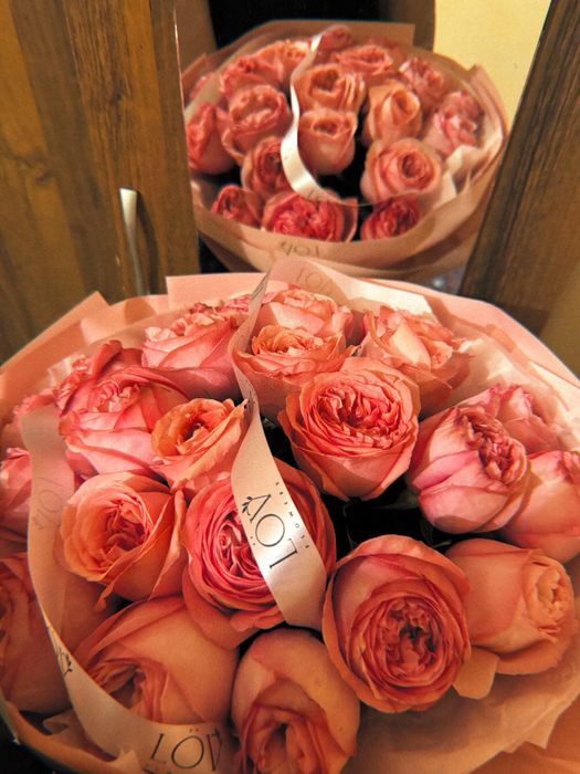 25 штук розовые розы