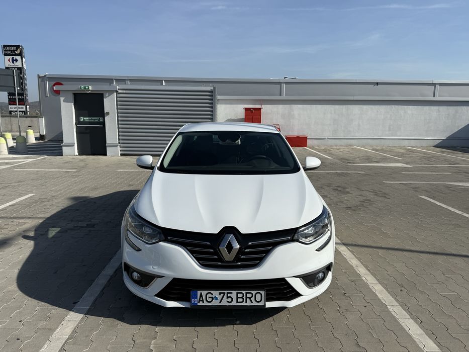 RENAULT Megane 2017 — imagine 2