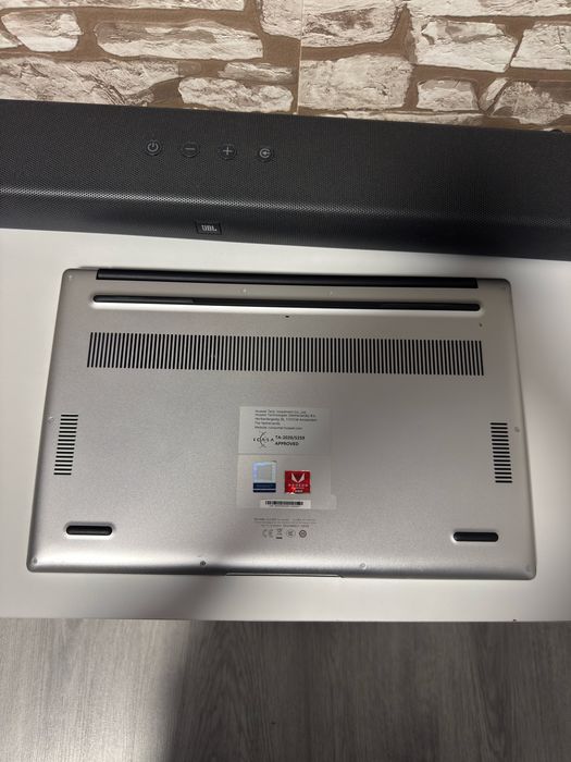 Лаптоп Huawei MateBook D15