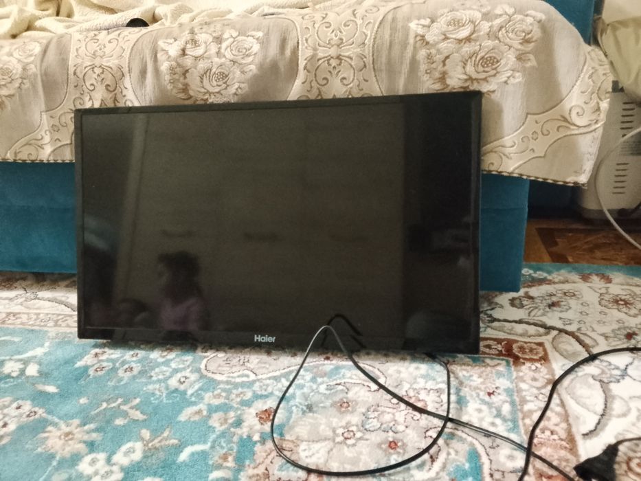 Продам мини телевизор Haier