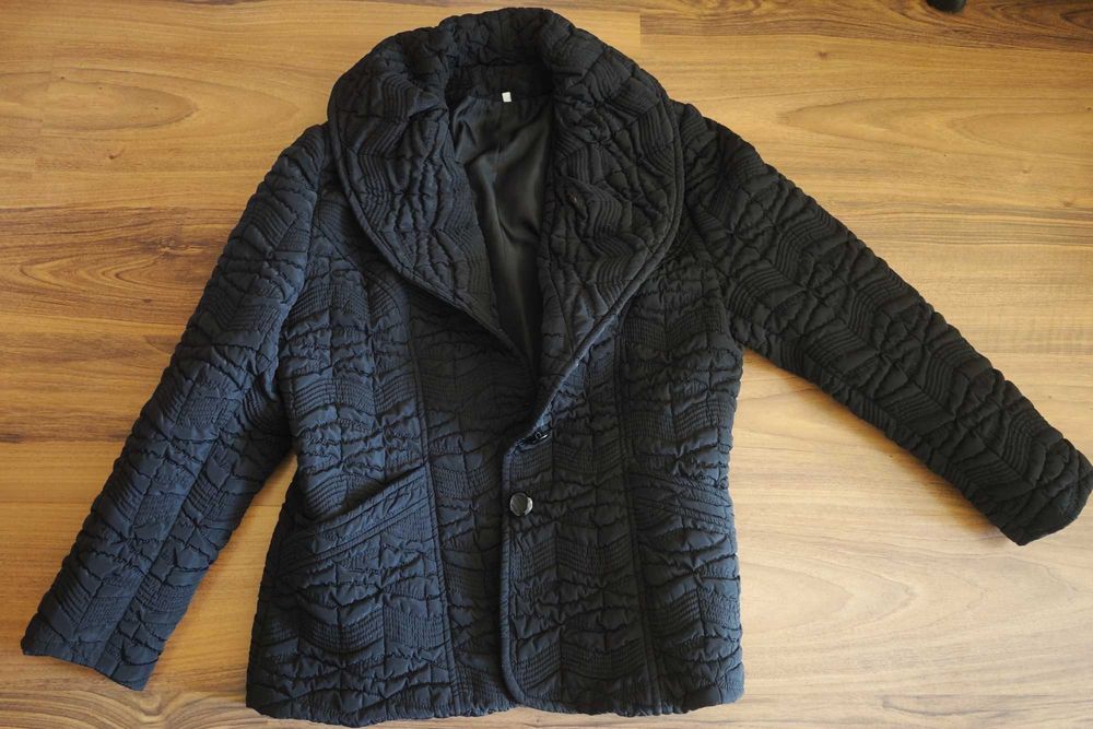 Пролетно/есенно късо яке