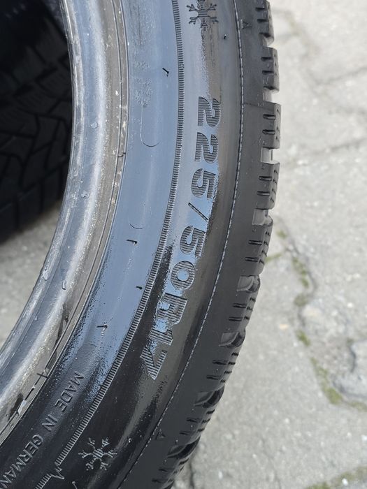 235 50 17 Dunlop