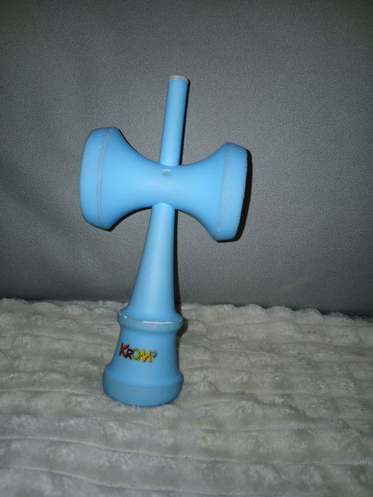 Vând Krom Kolor albastru doar in Bacau