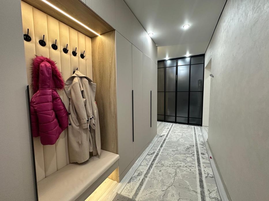 Продается евротрешка с хорошим ремонтом