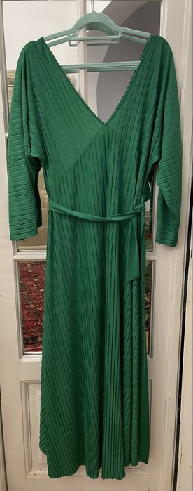 Rochie Uterque  superbă mărimea  L
