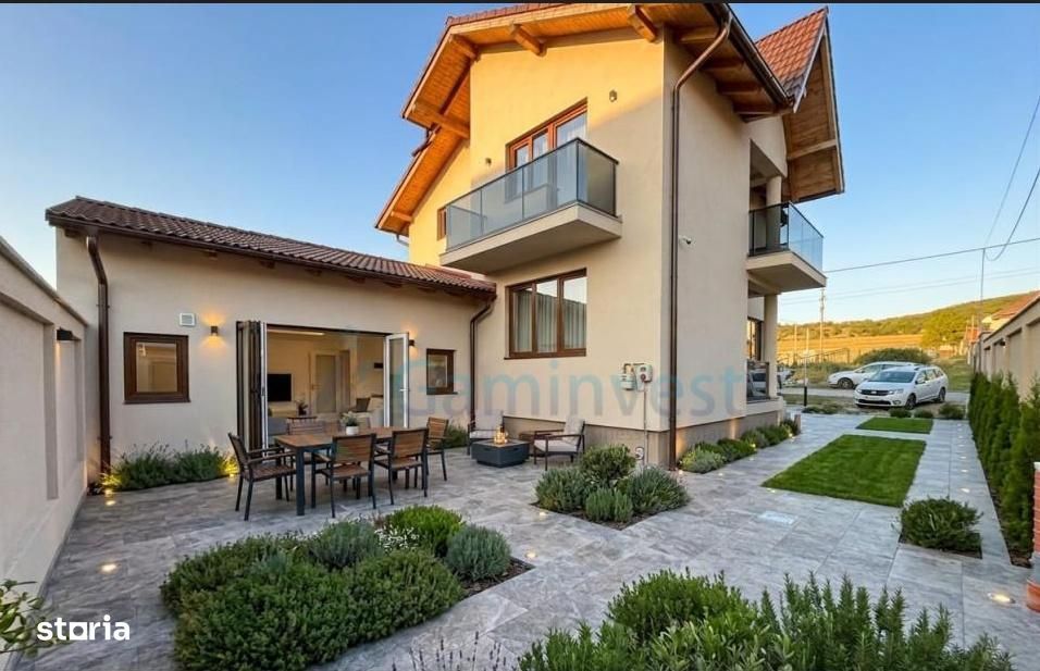 Casa cu 6 camere de vanzare in Betfia, Bihor, GAMINVEST V4469