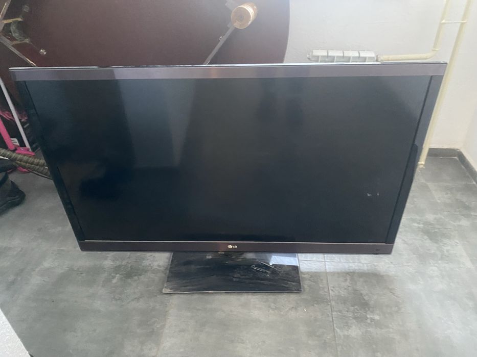 Продам Телевиз не рабочий