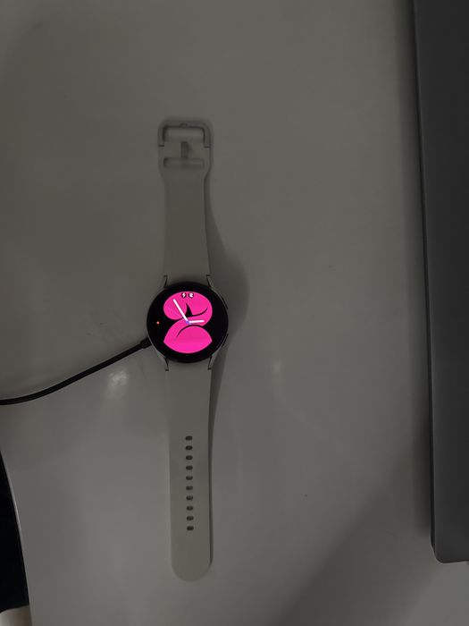 Sumsung watch 4 series (lchm) 16 gb