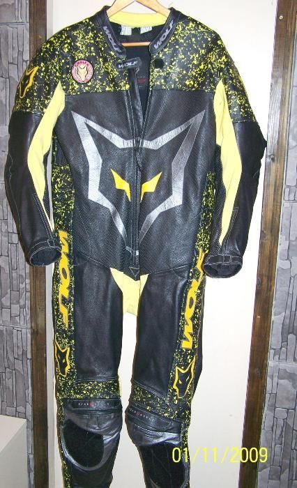 кожен екип Wulf +каски