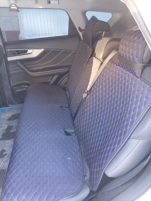 Продам чехол на автомобиль