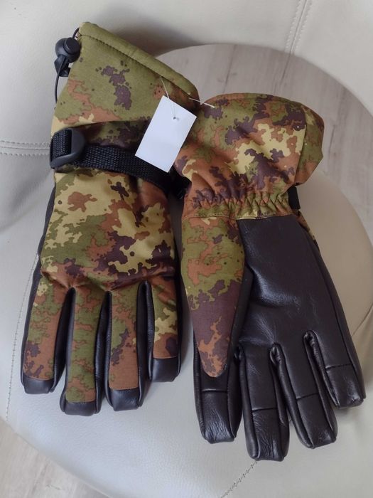 Нови зимни ръкавици